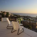 Azure Sky - Panoramic Ocean View, Luxury, San Eugenio Vila *