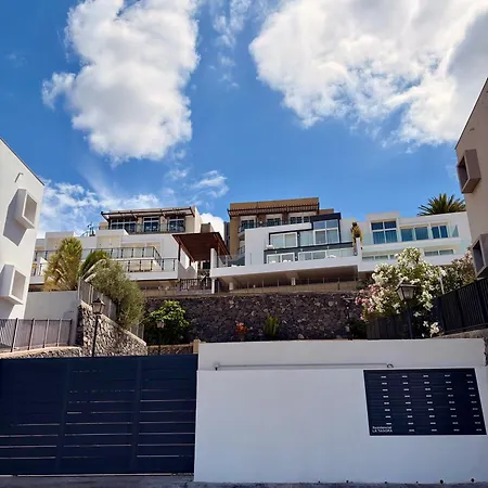 Azure Sky - Panoramic Ocean View, Luxury, San Eugenio